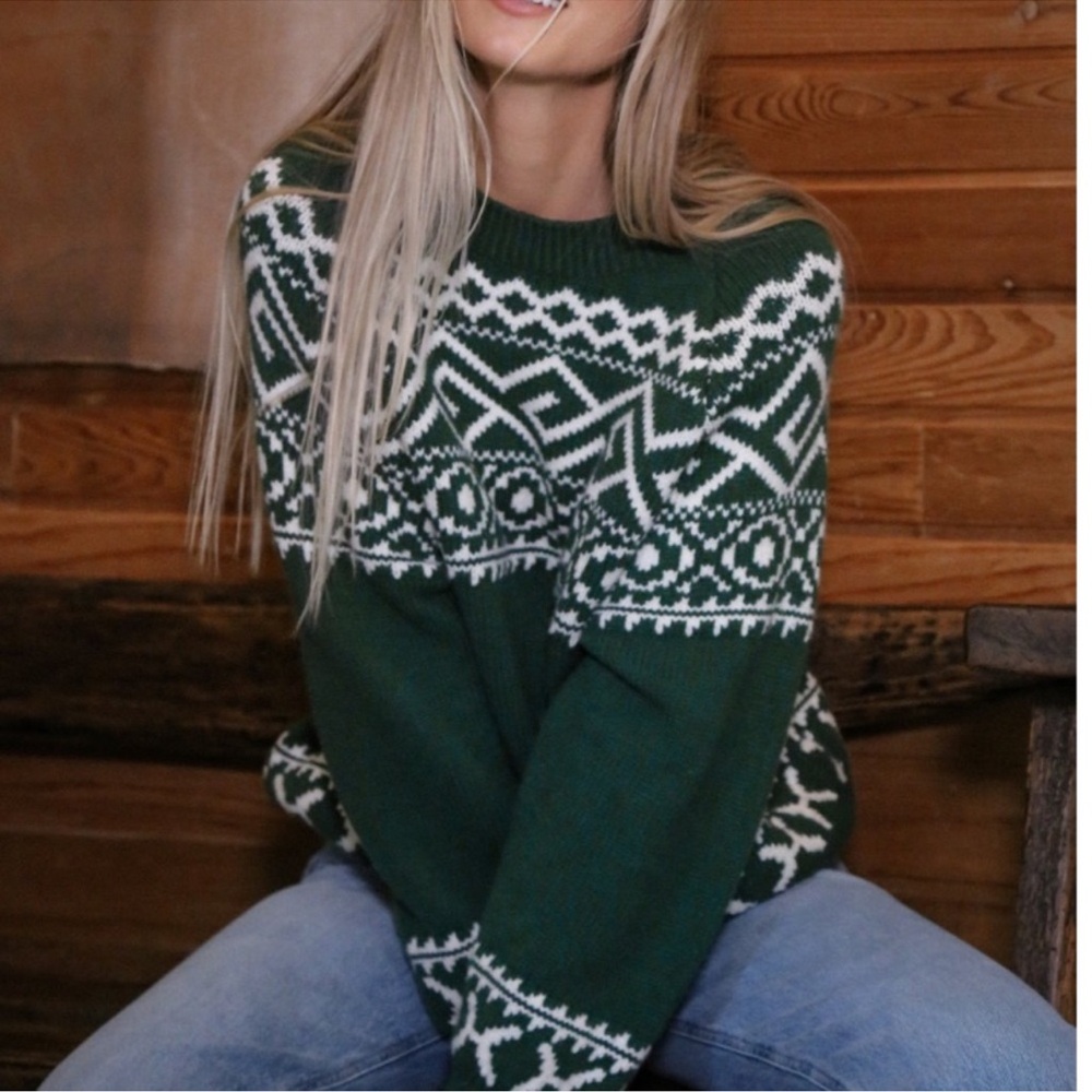 ✨Host Pick✨ Brunette The Label Fair Isle Forest Green Sweater Size M/L - Picture 1 of 10